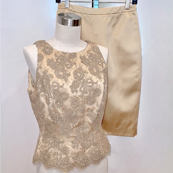 Carmen Marc Valvo Dresses & Skirts - Carmen Marc Valvo Signature Vintage 2 Piece Skirt Set